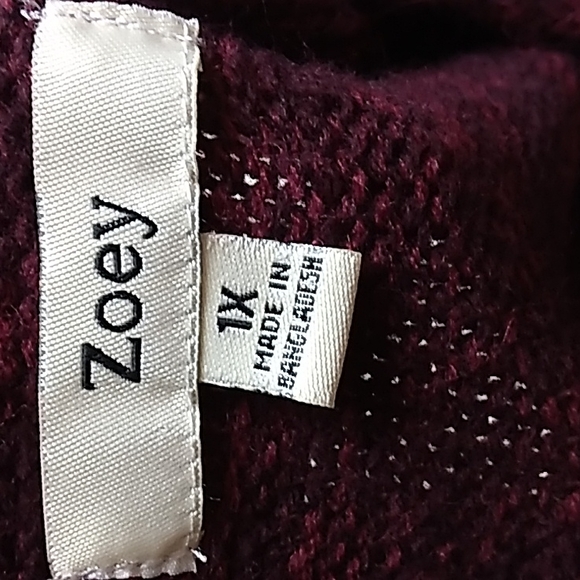 Zoey Women's Size 1X no button Cardigan in color Maroon - Picture 5 of 5